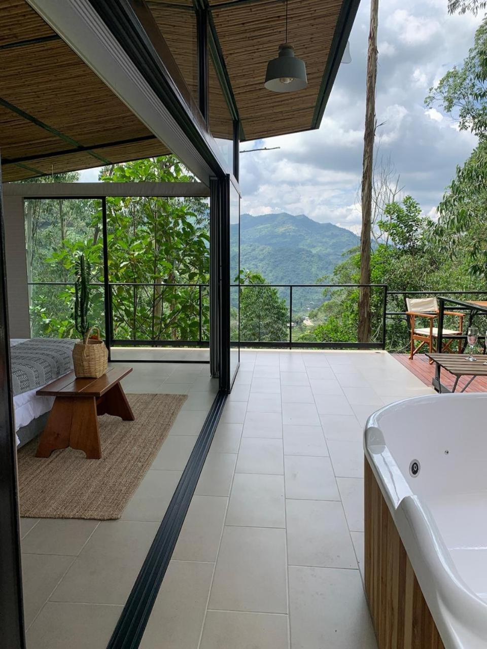 La Loma Chalé
